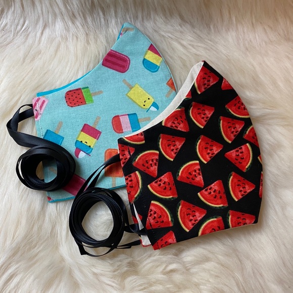 ❤️ Womens set of Two Face Masks❤️ - Picture 1 of 5